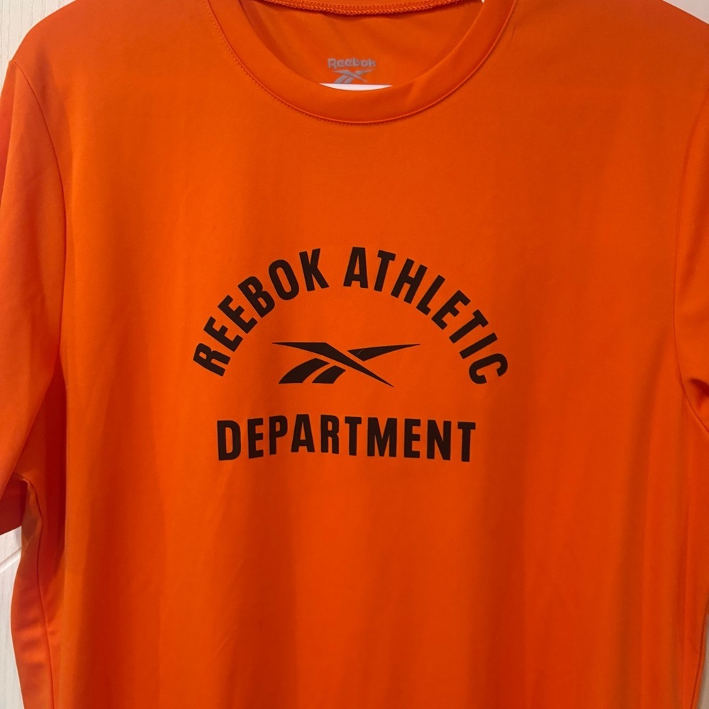 Reebok Athletic Department Orange Speedwick Moisture Wicking Workout Gym Tee M